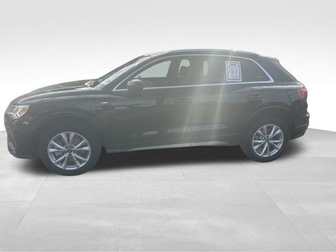Used 2025 Audi Q3 2.0T Premium image 6