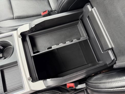 Used 2021 Ford F250 Lariat w/ Lariat Ultimate Package image 28