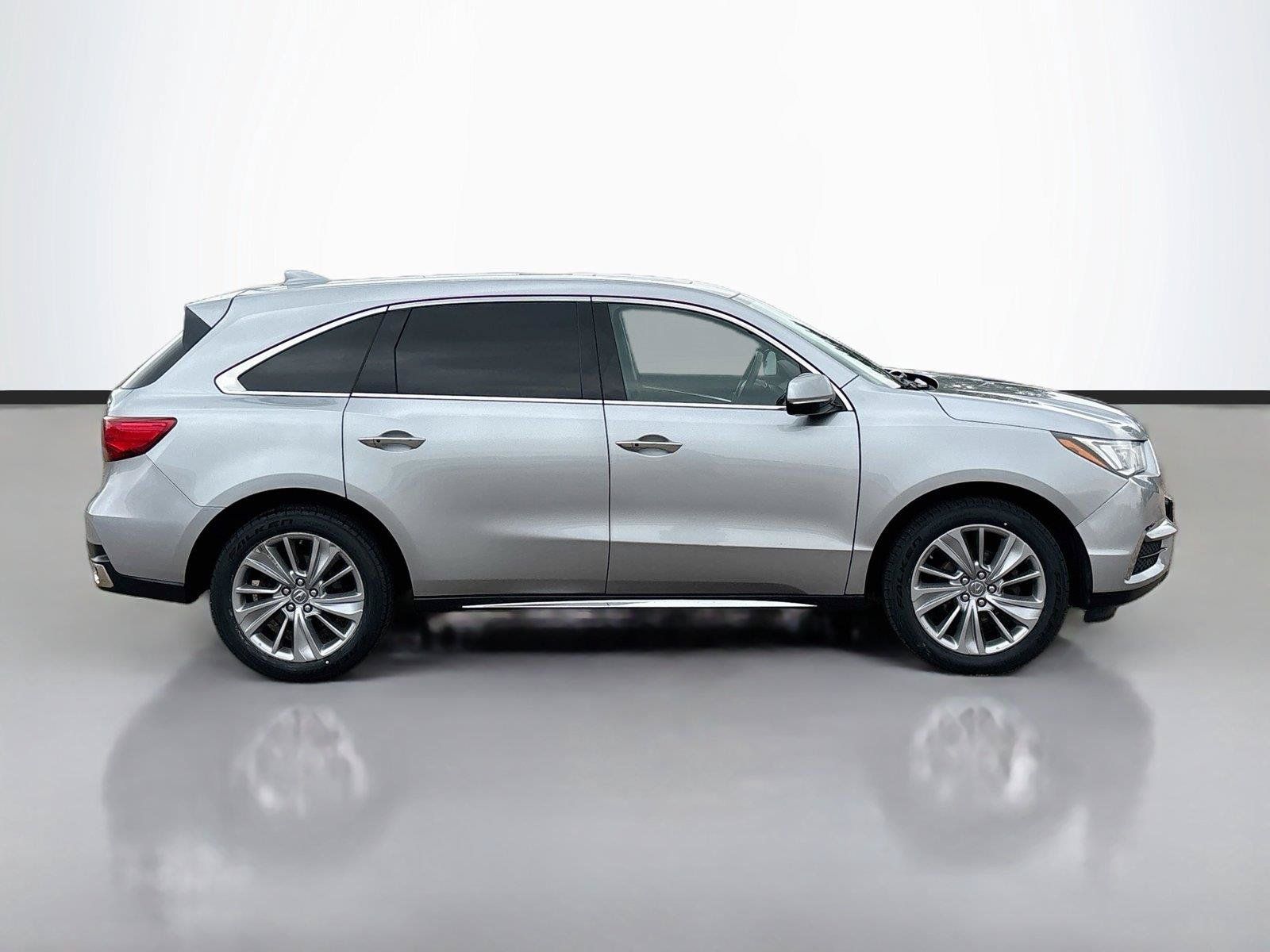 Used 2017 Acura MDX w/ Technology Package AWD/4WD image 18