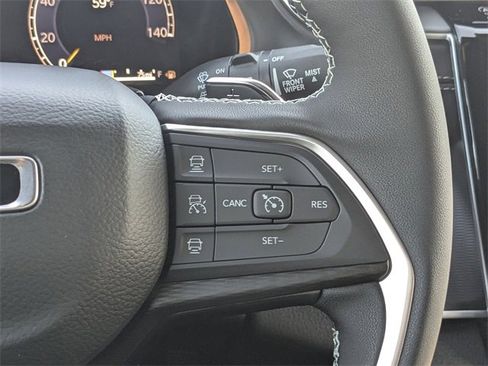 New 2025 Jeep Grand Cherokee Laredo X image 24