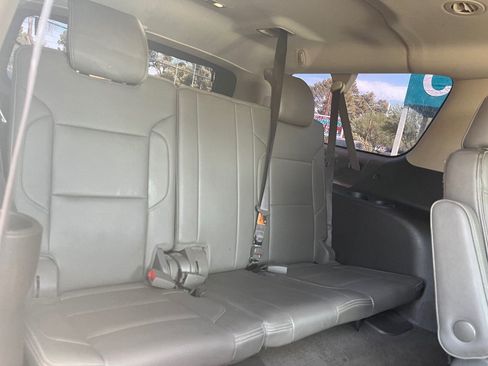 Used 2018 GMC Yukon XL Denali w/ Open Road Package AWD/4WD image 17