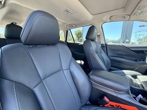 Used 2024 Subaru Outback Limited AWD/4WD image 29