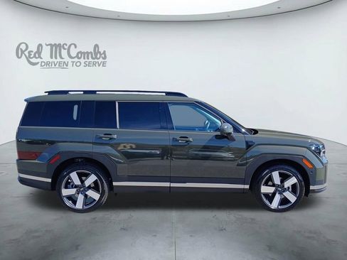 Used 2025 Hyundai Santa Fe Limited FWD image 6