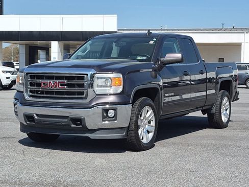 Used 2015 GMC Sierra 1500 SLE w/ SLE Value Package image 1
