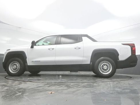 Used 2024 Chevrolet Silverado EV W/T image 32