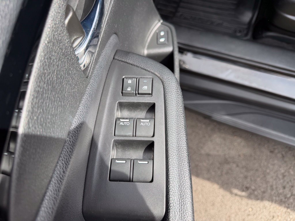 Used 2018 Honda Pilot Elite image 13