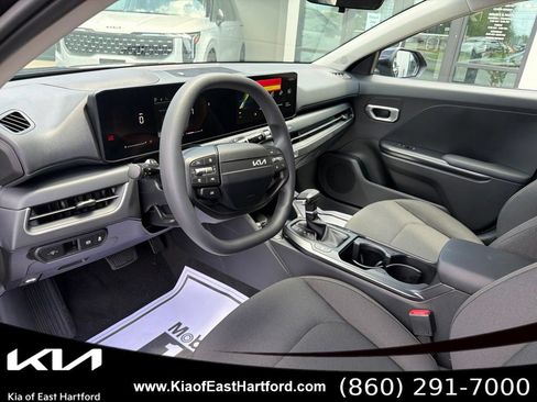 New 2026 Kia K4 FWD image 28