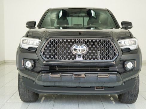 Used 2021 Toyota Tacoma Limited w/ Nightshade Package RWD image 3