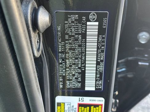 Certified 2020 Toyota Camry LE w/ Convenience Package FWD image 28