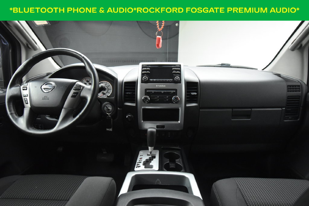 Used 2014 Nissan Titan PRO-4X AWD/4WD image 3