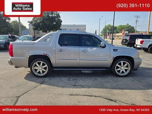 Used 2009 Cadillac Escalade EXT AWD/4WD image 3