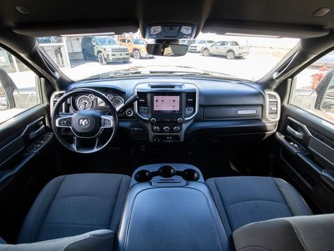 Used 2024 RAM 2500 Big Horn image 24