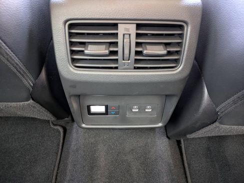 Used 2025 Nissan Rogue SL w/ SL Premium Package image 14