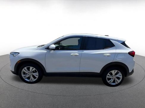 Used 2025 Buick Encore GX Preferred FWD image 7