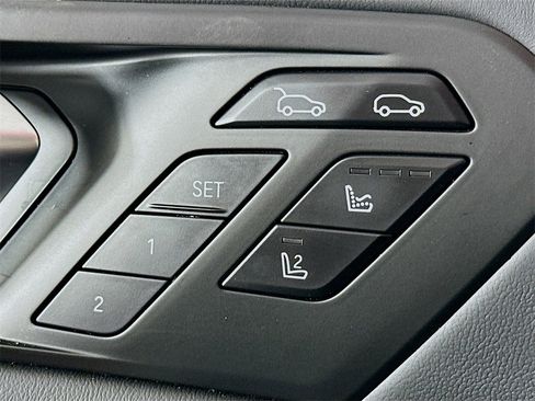 Used 2025 BMW X6 M Competition w/ Executive Package image 20