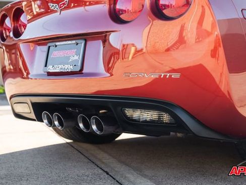 Used 2006 Chevrolet Corvette Z06 w/ Preferred Equipment Group image 27