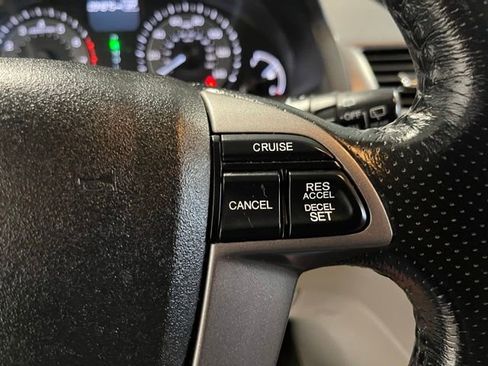 Used 2015 Honda Odyssey EX-L image 25