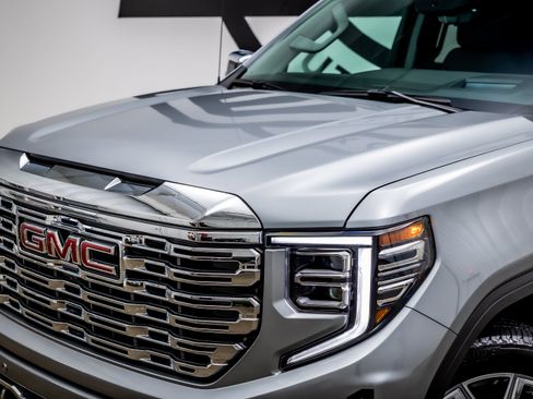 Used 2026 GMC Sierra 1500 Denali AWD/4WD image 23
