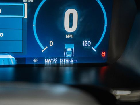 Certified 2023 Ford F150 Lariat w/ Equipment Group 502A High image 52