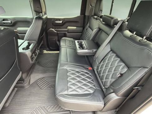 Used 2020 Chevrolet Silverado 1500 RST AWD/4WD image 20