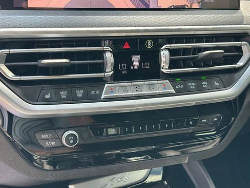 Certified 2022 BMW X4 xDrive30i w/ M Sport Package 2 AWD/4WD image 28