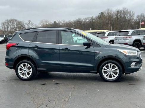 Used 2019 Ford Escape SEL image 43