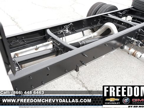 New 2023 Ford F150 LT image 35