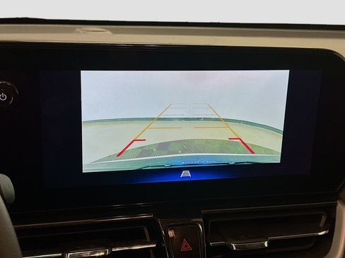 Used 2025 Chevrolet TrailBlazer LT image 22