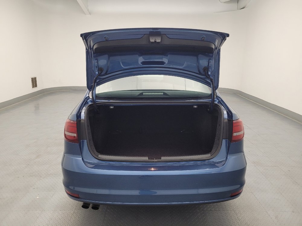 Used 2018 Volkswagen Jetta S w/ Cold Weather Package FWD image 29