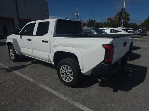 Used 2025 Toyota Tacoma SR w/ SR Upgrade Package RWD image 4