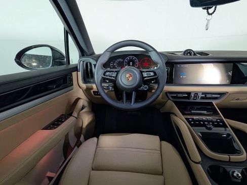 New 2026 Porsche Cayenne AWD/4WD image 21