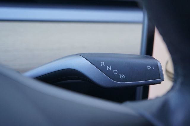 Used 2021 Tesla Model 3 Long Range AWD/4WD image 41