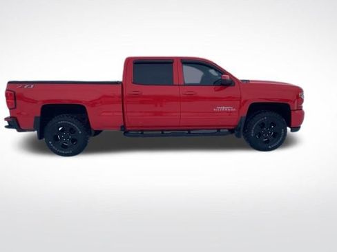 Used 2018 Chevrolet Silverado 1500 LT image 6