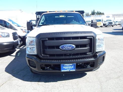 Used 2015 Ford F350 XL image 2
