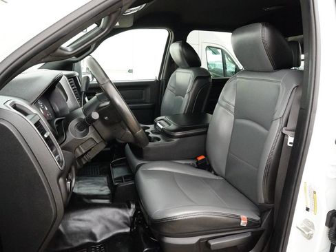 Used 2024 RAM 4500 Tradesman w/ Chrome Appearance Group image 28