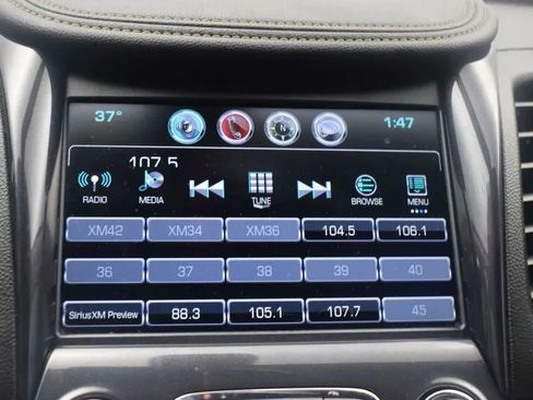 Used 2017 Chevrolet Impala LT image 29