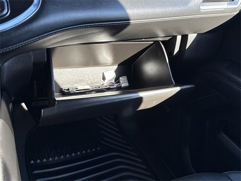 Used 2021 Chevrolet Tahoe LT w/ Luxury Package image 25