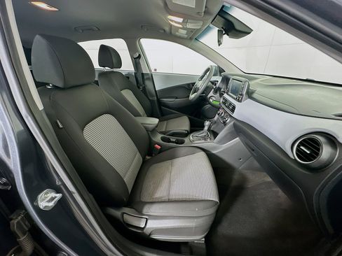 Used 2019 Hyundai Kona SE image 28