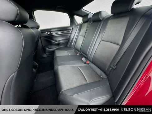 Used 2021 Honda Accord Sport image 22