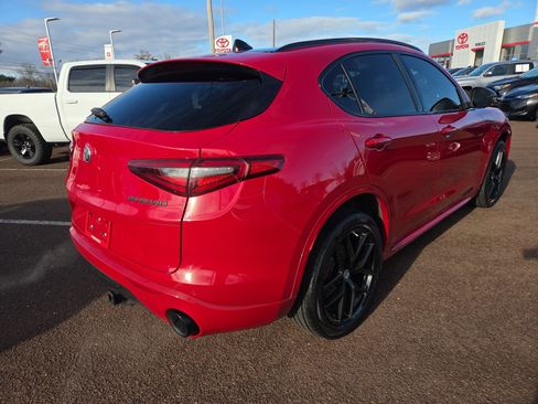 Used 2020 Alfa Romeo Stelvio Ti w/ Nero Edizione image 3