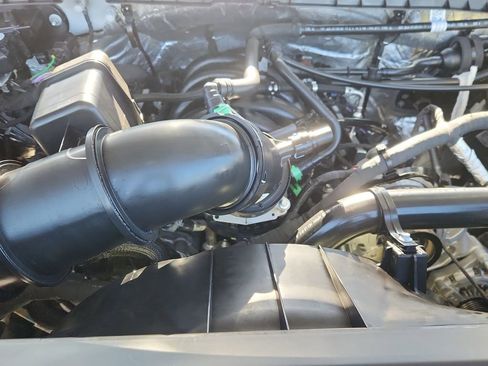 Used 2024 Ford F250 XL image 18