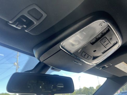 Used 2016 Jeep Grand Cherokee Limited image 17