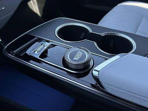 New 2026 Cadillac Lyriq Sport image 17