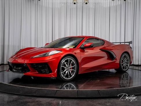 Used 2025 Chevrolet Corvette Stingray Premium Cpe w/ 3LT RWD image 6