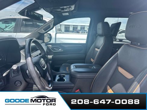 Used 2021 GMC Yukon AT4 w/ AT4 Premium Package AWD/4WD image 4