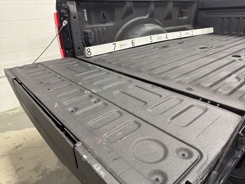 Used 2021 Ford F350 Platinum AWD/4WD image 9