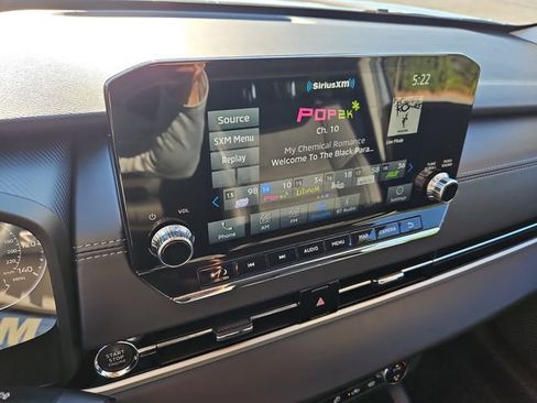 Used 2024 Mitsubishi Outlander SE image 25