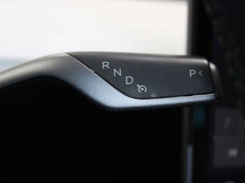 Used 2021 Tesla Model 3 Standard Range Plus image 26