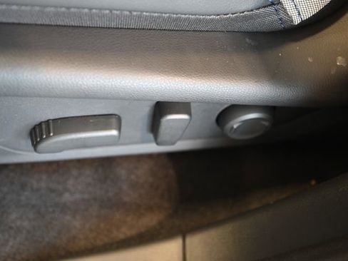 New 2026 Subaru Forester Premium AWD/4WD image 19