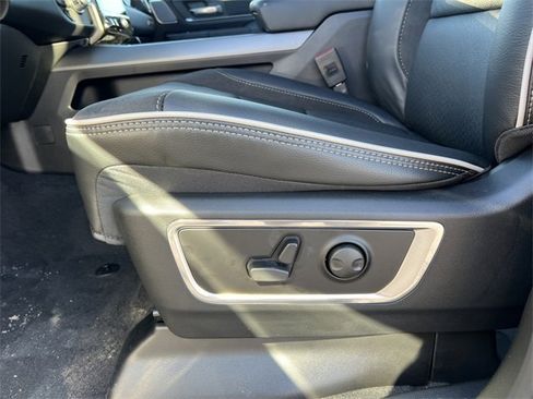 New 2026 RAM 1500 Laramie w/ Night Edition image 9